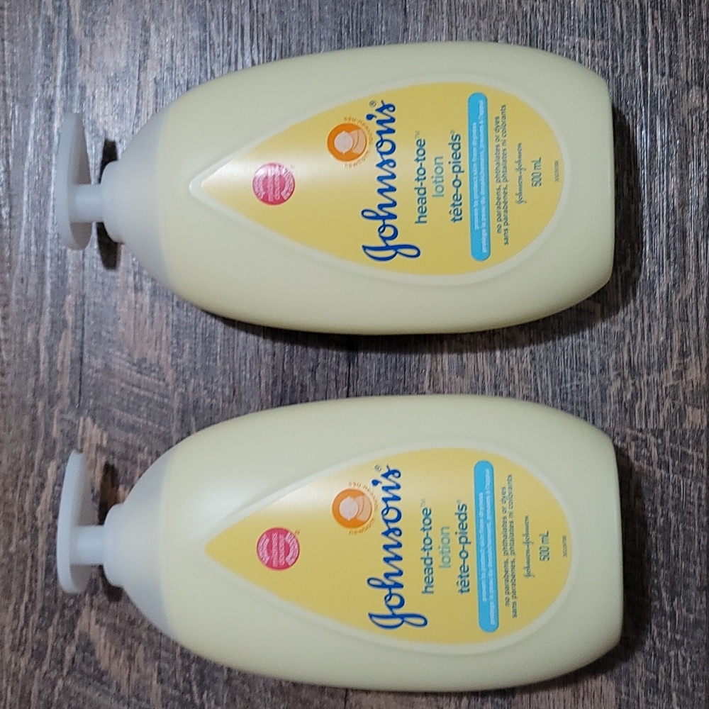 Johnson's head to toe lotion brand new never opened 500 mL bottle with pump lid